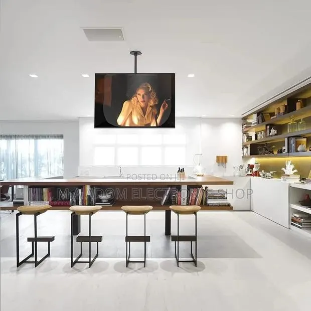 Ceiling Wall Mount for Led Tvs Screens Between 32”-55” · Photo 1