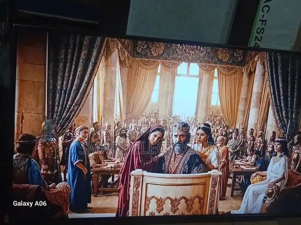 Samsung 43” Led Smart Television for Modern Living Rooms · Photo 1