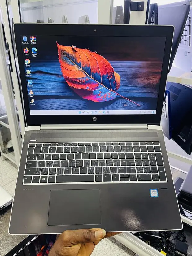 Laptop HP ProBook 450 G5 8GB Intel Core i5 SSD 256GB · Photo 1