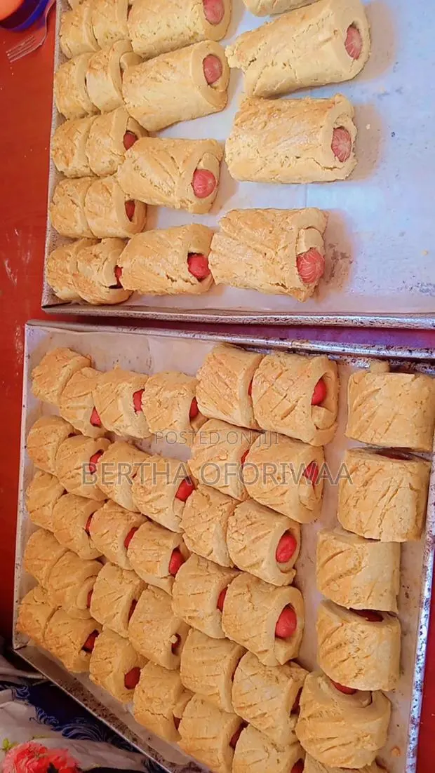 Meat Pie /Sausage Rolls · Photo 1