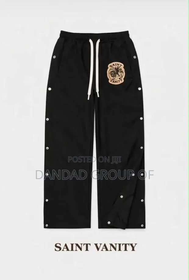 Saint Vanity Pants · Photo 1