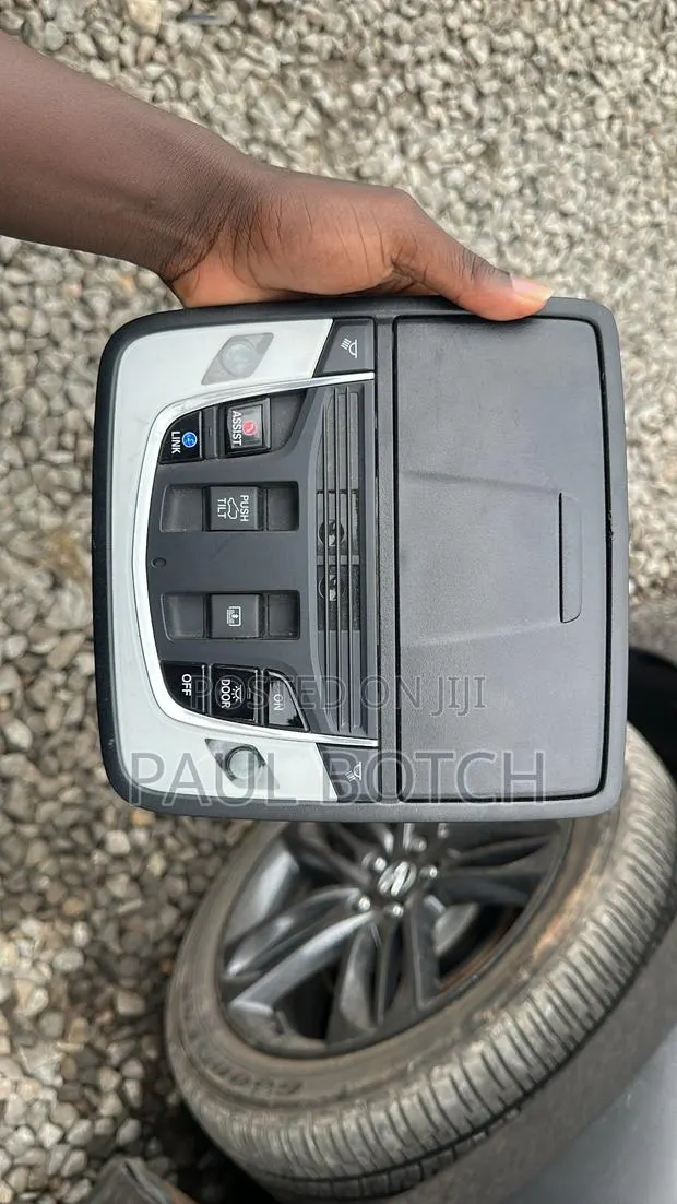 2021 Acura RDX Sunroof Switch · Photo 1