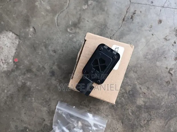 Ford 150 Boot Swicth or Ford Escape Sensor · Photo 1