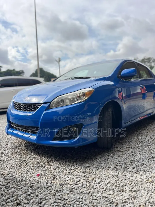 Toyota Matrix 2010 Blue · Photo 1