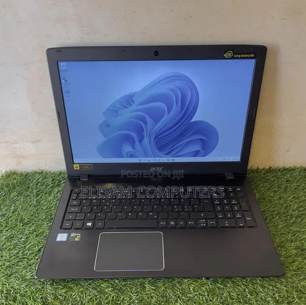 Laptop Acer Aspire E5-575G 8GB Intel Core i5 HDD+SSD 1T · Photo 1