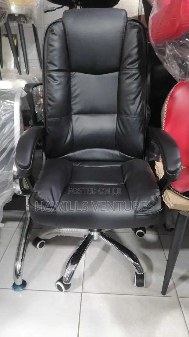 Ergonomic Vegan High Leather Office Chair · Photo 1