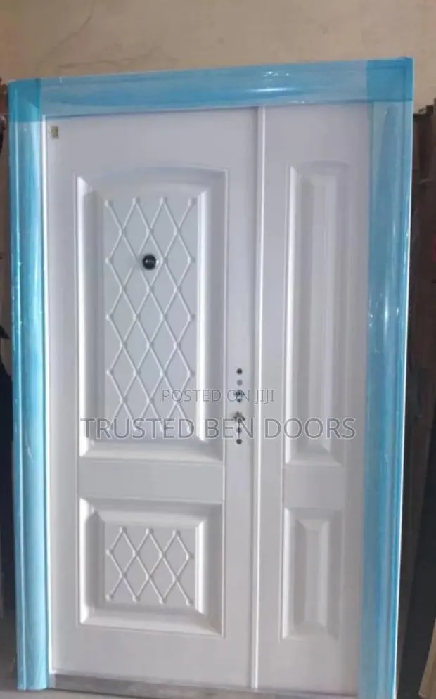White Paladin Turkey Security One and Half Door With Accessories · Photo 1