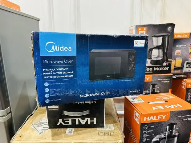Shop From the Best Store 20l Microwave Oven Black · Photo 1