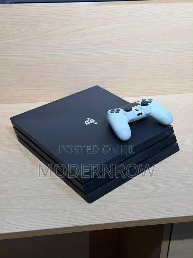 Ps4 Pro Console · Photo 1