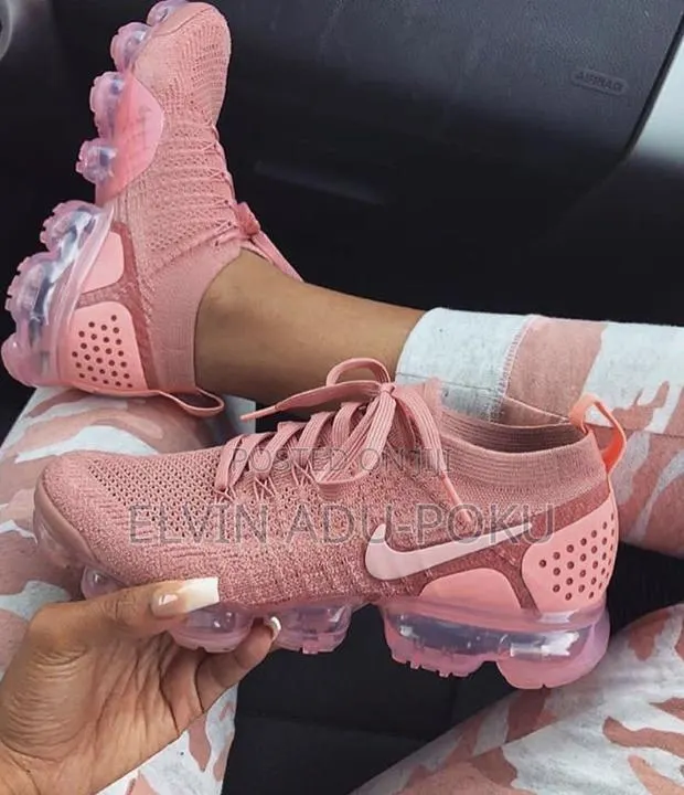 Air Vapormax Flyknit 2 “Rust Pink” · Photo 1