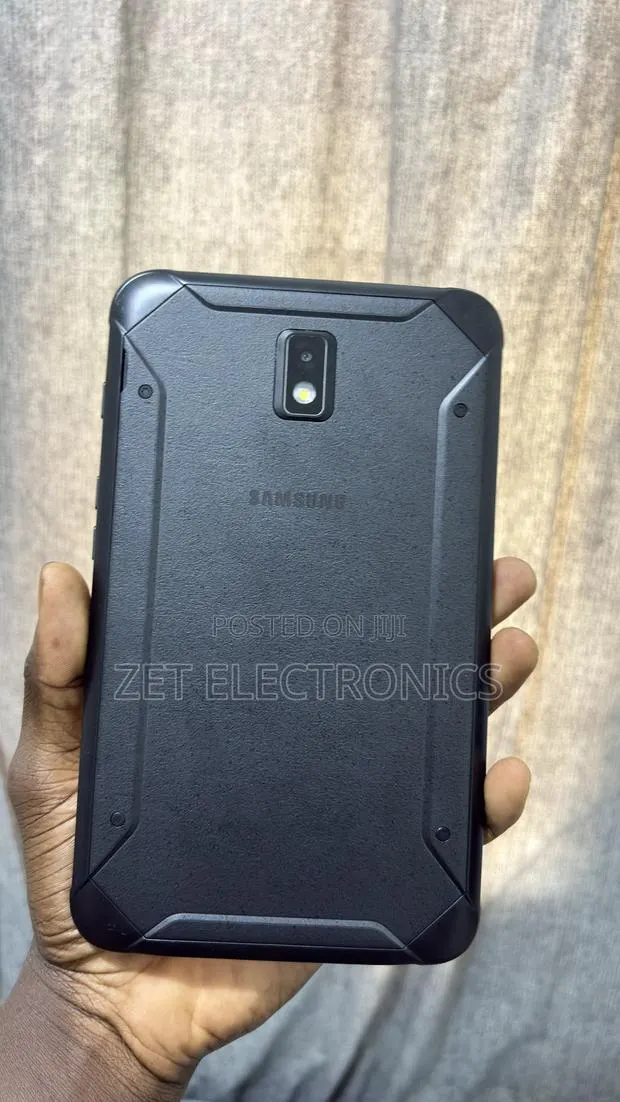 Samsung Galaxy Tab Active 2 16 GB Black · Photo 1