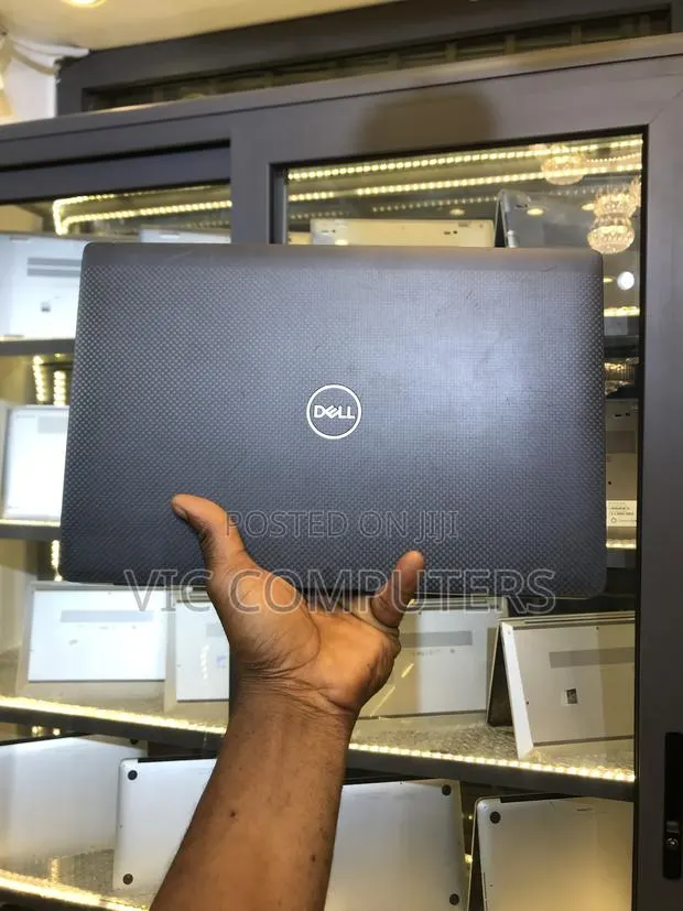 Laptop Dell Latitude 7320 16GB Intel Core i5 SSD 256GB · Photo 1