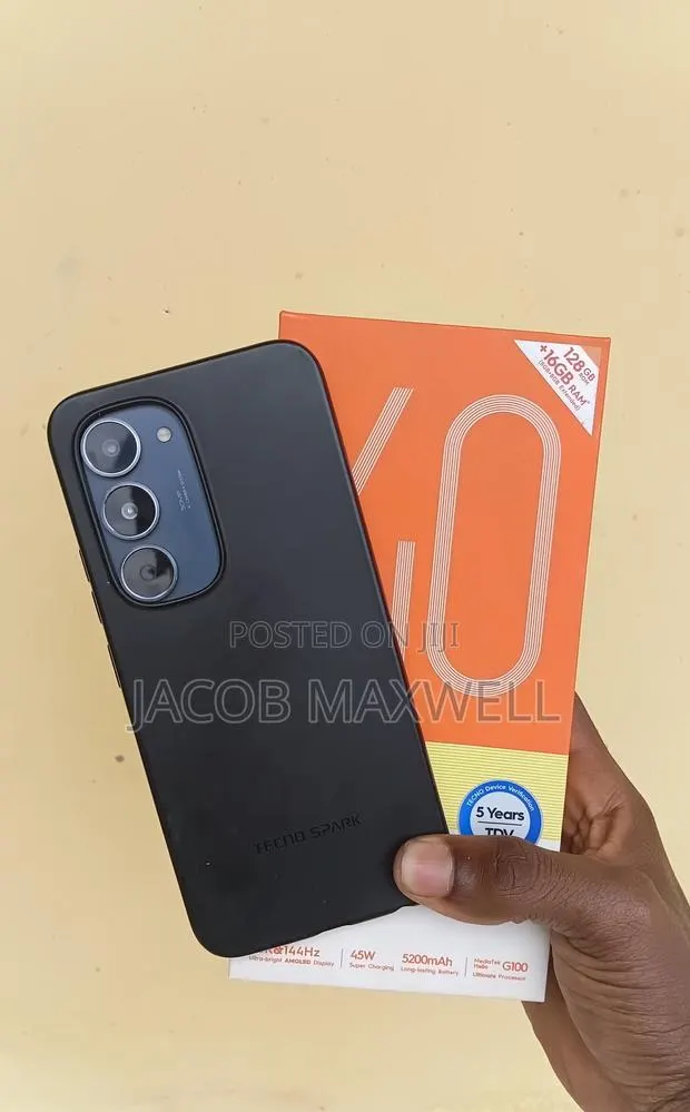 Tecno Spark 40 Pro 128 GB Black · Photo 1