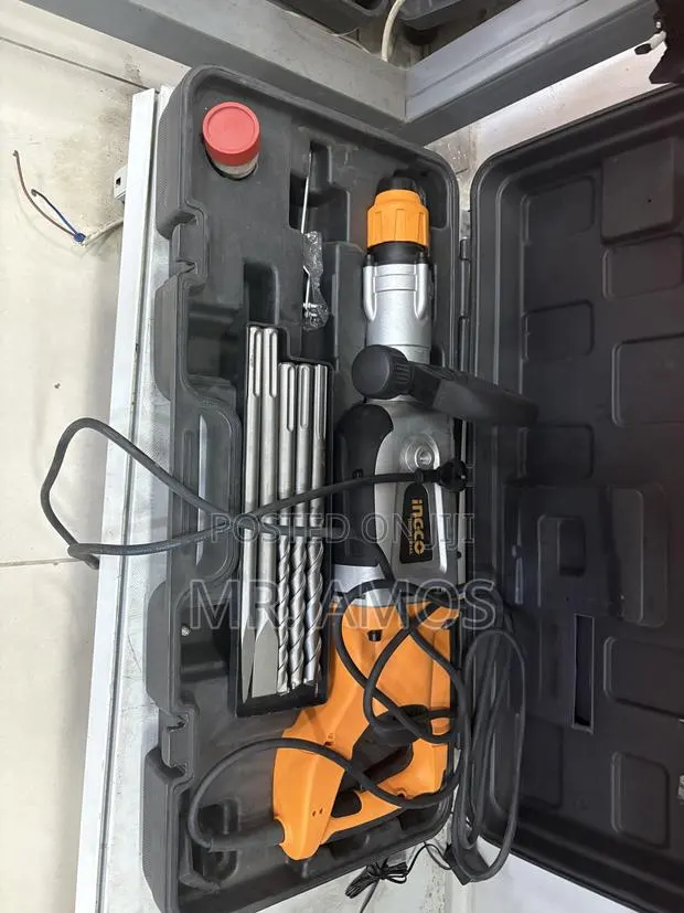 1700 Watt Rotary Hammer + 5pcs Bits Set and 4m Cable - Rh17001 · Photo 1