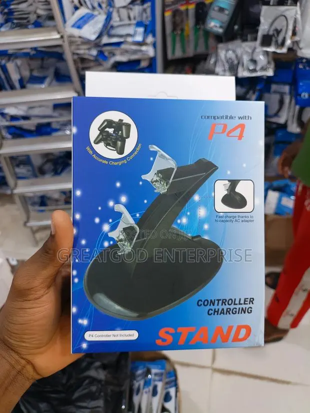 PS4 Controller Charging Stand · Photo 1