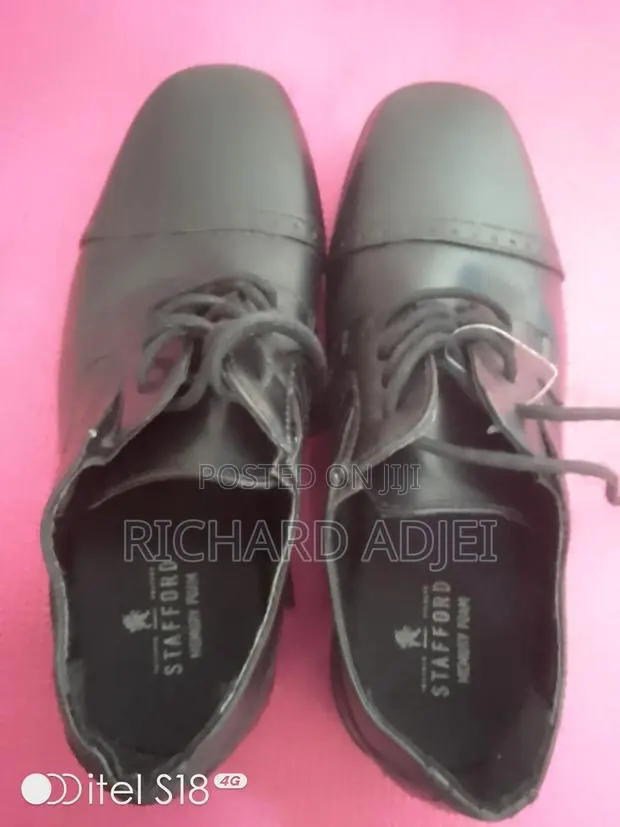 Original Boy Shoe. Geox Size 33 · Photo 1