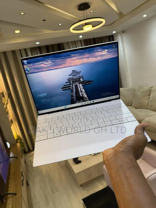 Laptop Dell XPS 13 16GB Intel Core i7 SSD 512GB · Photo 1