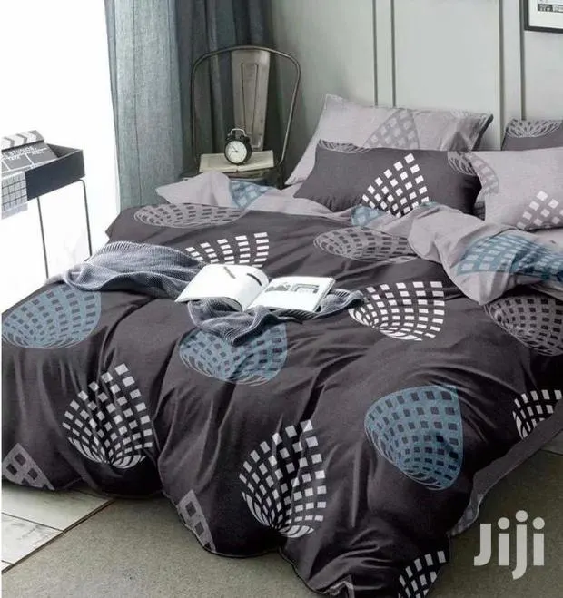 Quality Duvet Only Available to Clear · Photo 1