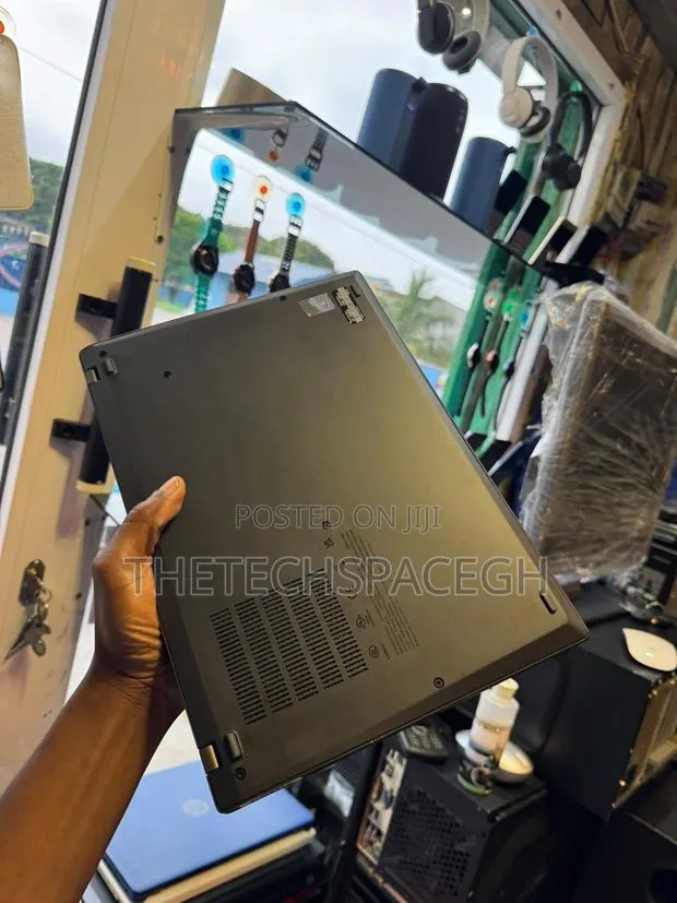 Laptop Lenovo ThinkPad X1 Carbon 16GB Intel Core i5 SSD 256GB · Photo 1