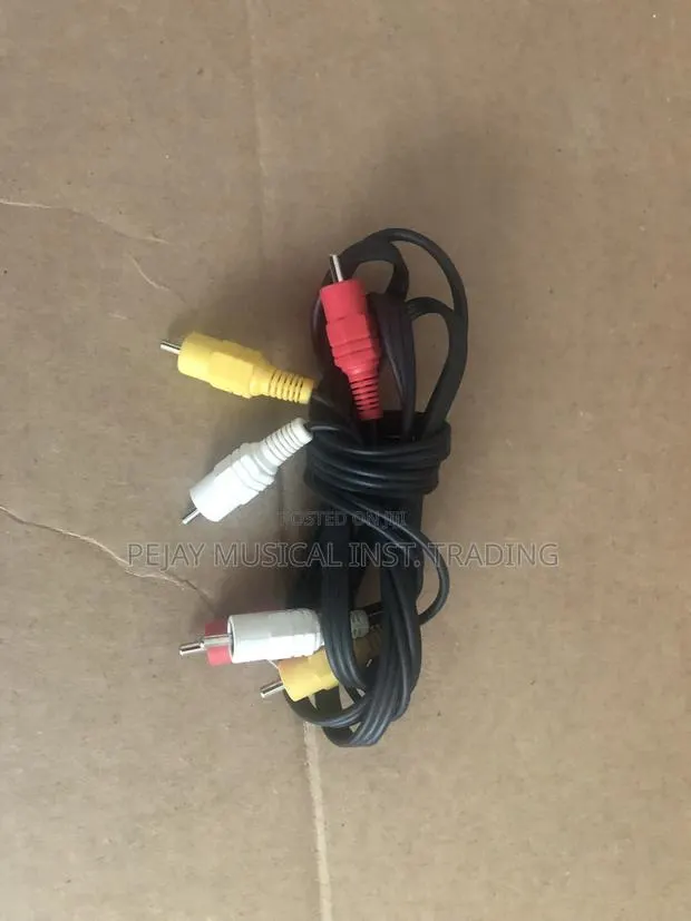 USA Premium RCA Audio Cable · Photo 1
