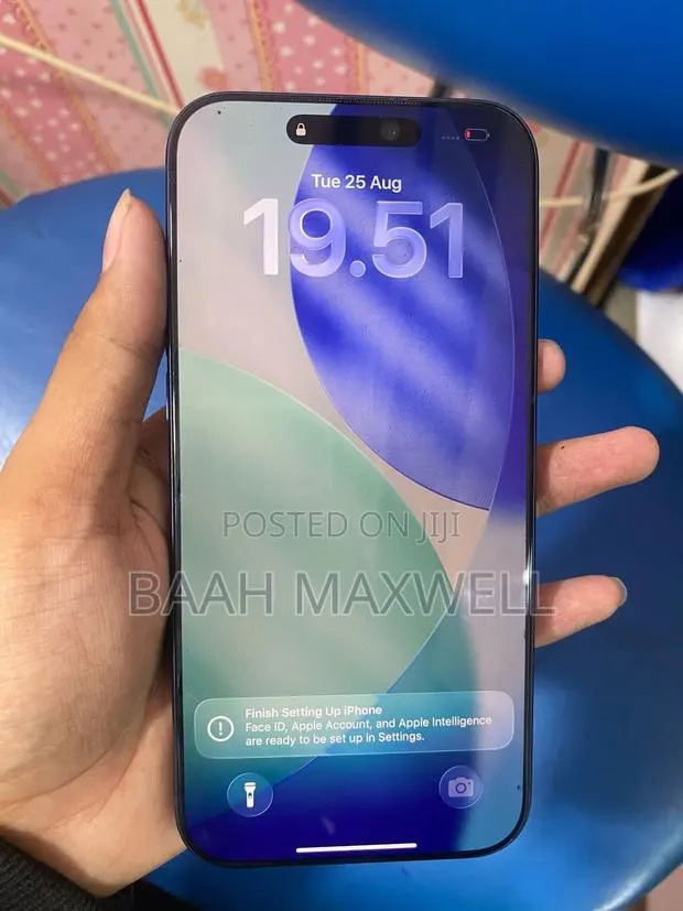 Apple iPhone 17 Pro Max 512 GB Blue · Photo 1