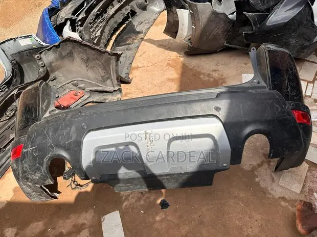 Range Rover Sports 2019 Back Bumper Available · Photo 1