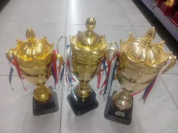 Original Trophy · Photo 1