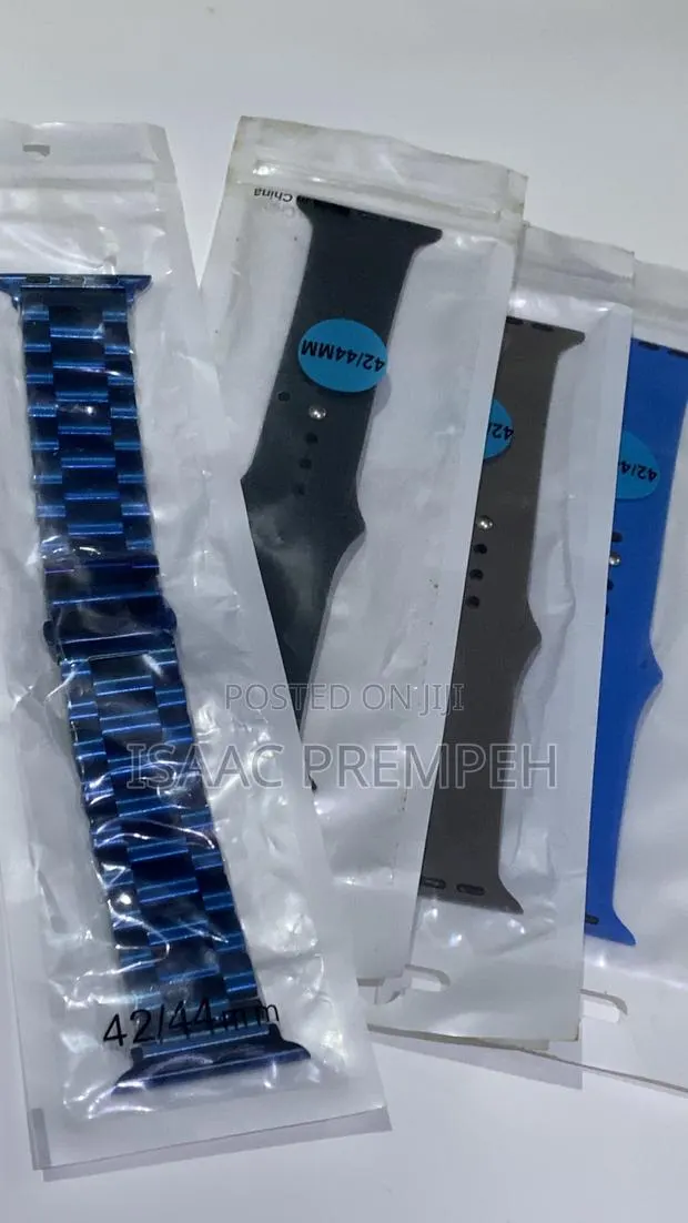 Apple Watch Straps , Steel Chain and Rubber All in One Sale 42/44mm · Photo 1