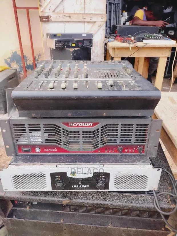 Amplifier Repairs · Photo 1