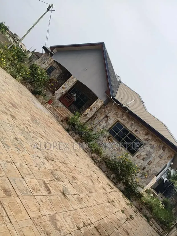 4bdrm House in Adenta, Malejor for rent · Photo 1