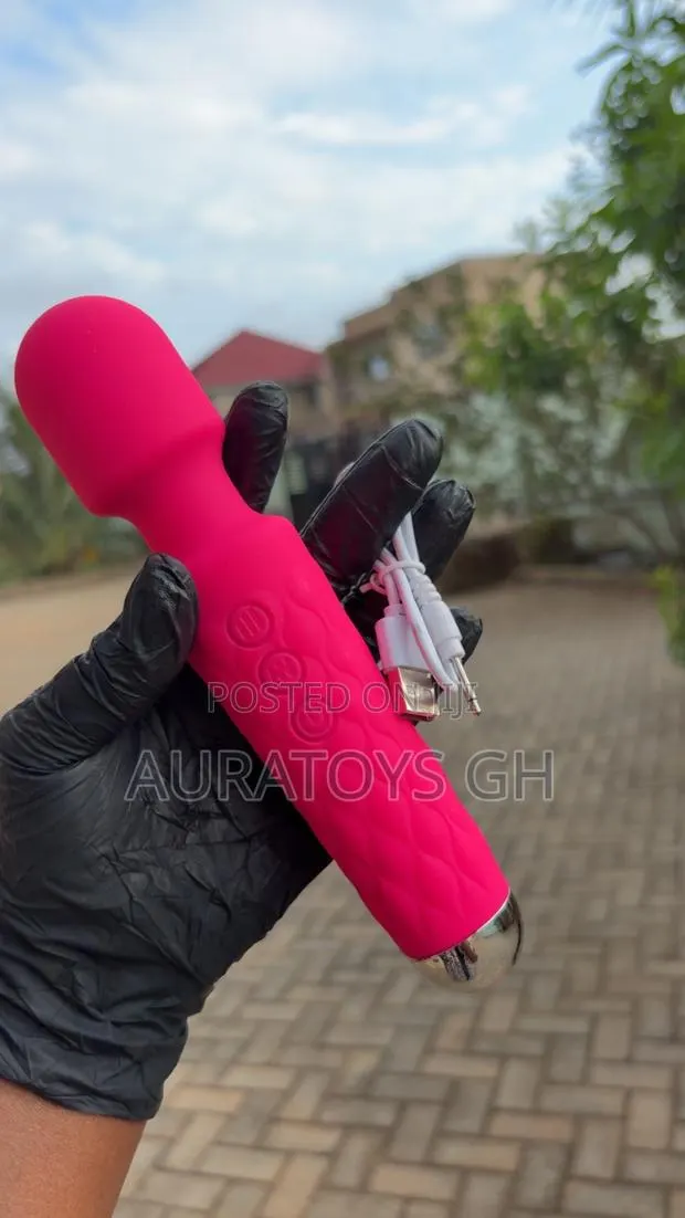 Rechargeable Mini Wand · Photo 1