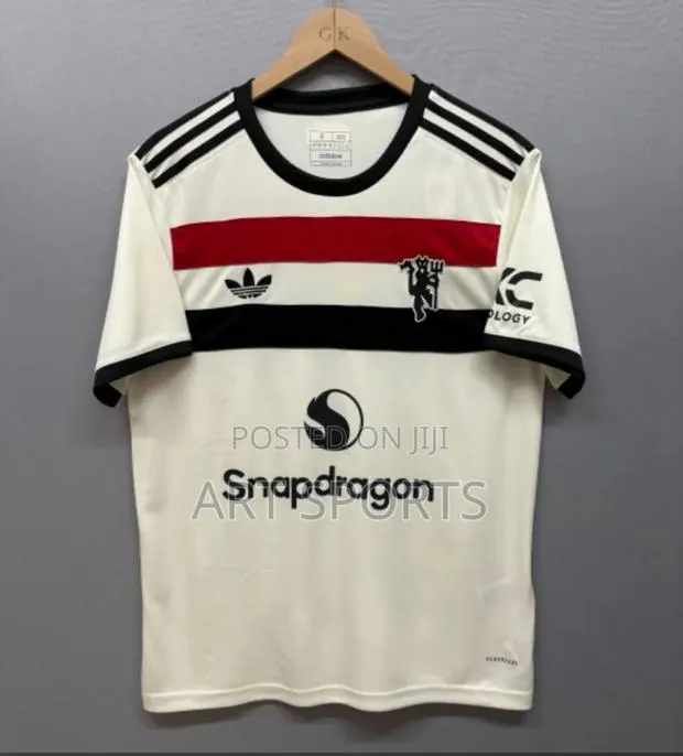24/25 Manchester United Third Jersey · Photo 1