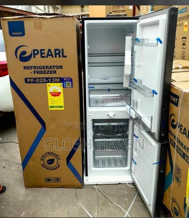 Pearl 157L Bottom Freezer Fridge · Photo 1