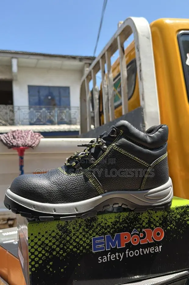 Emporo Safety Boot · Photo 1