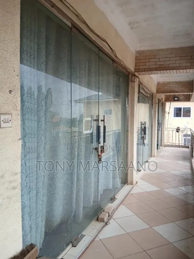 3 in 1 Shop for Rent in Westlegon · Photo 1