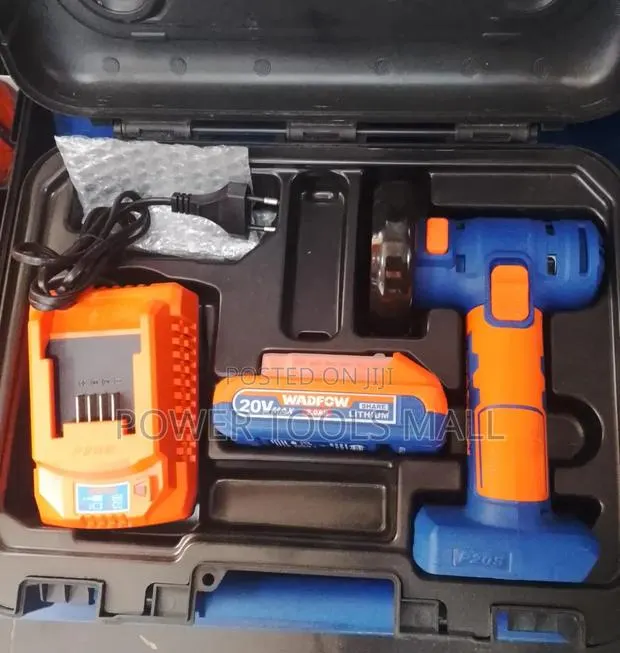 Cordless Mini Cut Off Tool · Photo 1