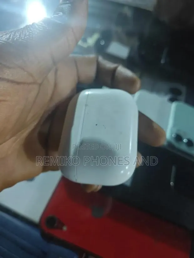 Airpod Pro · Photo 1