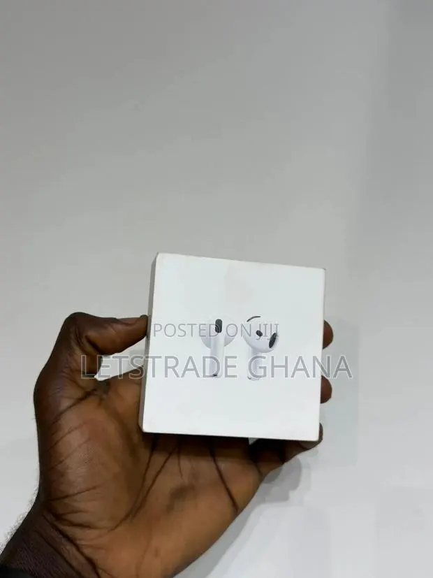 Apple Airpods 4 ANC · Photo 1