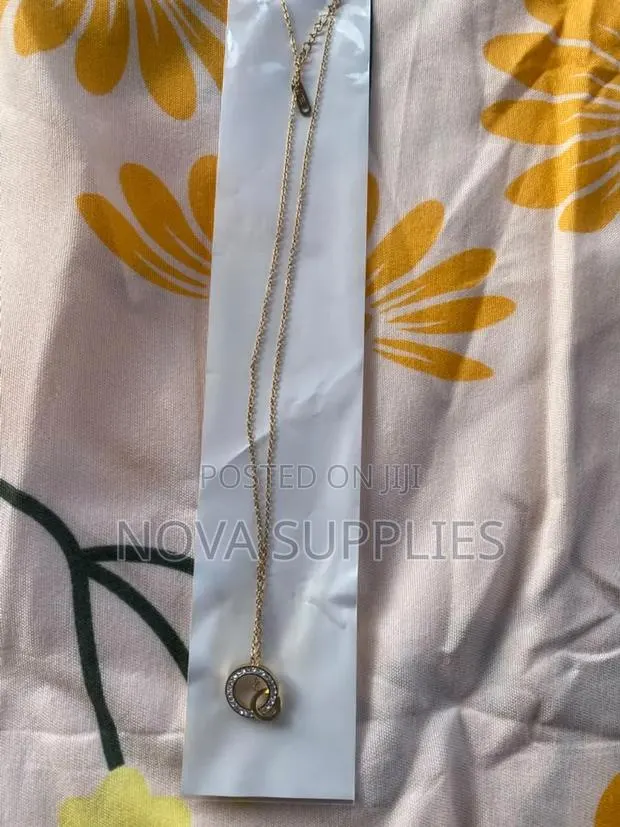 Women's Pretty Necklaces · Photo 1