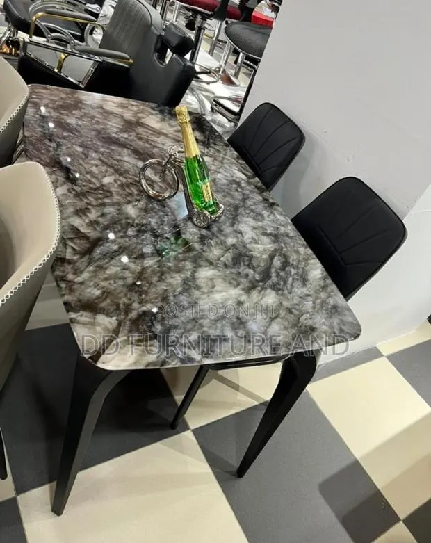 Dining Table 4 Seater Black Design · Photo 1