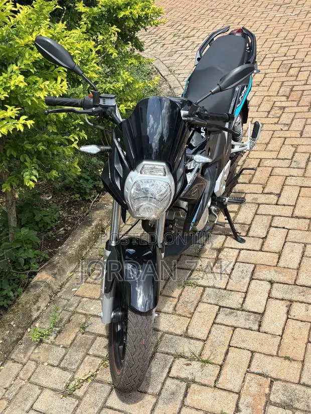Apsonic 170 Zone One 2025 Black · Photo 1