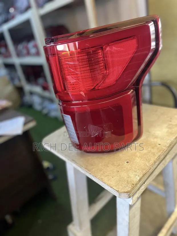 Ford F-150 2018-2020 LED Tail Light 2018, 2019, 2020 Taillight · Photo 1