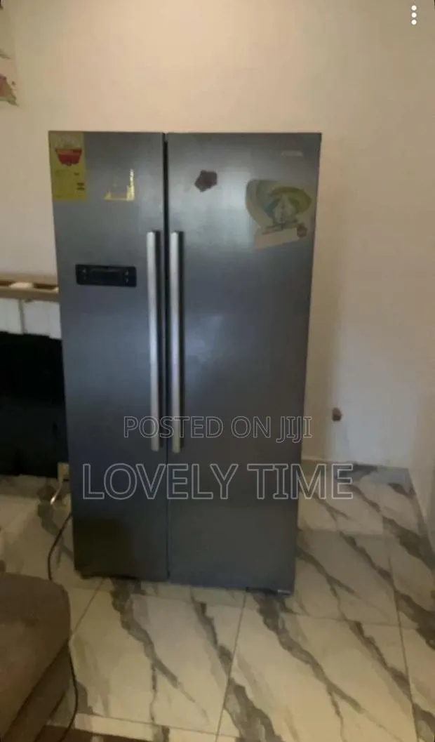 Samsung Fridge · Photo 1