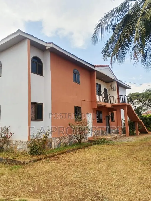 2bdrm Apartment in E A Properties, Frafraha for rent · Photo 1