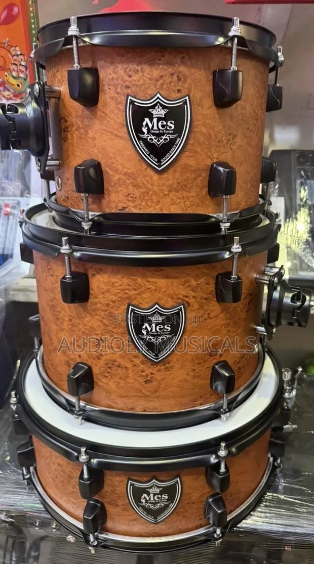 First -Grade 5-Set Mes Drum With Original Cymbals · Photo 1
