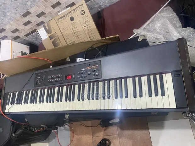 Roland Rd150 Digital Piano · Photo 1