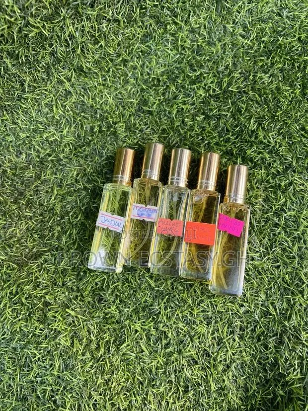 Undiluted Oil Perfume (20ml) · Photo 1