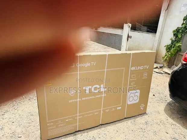 Hrab Your Slim TCL 65”UHD Smart · Photo 1