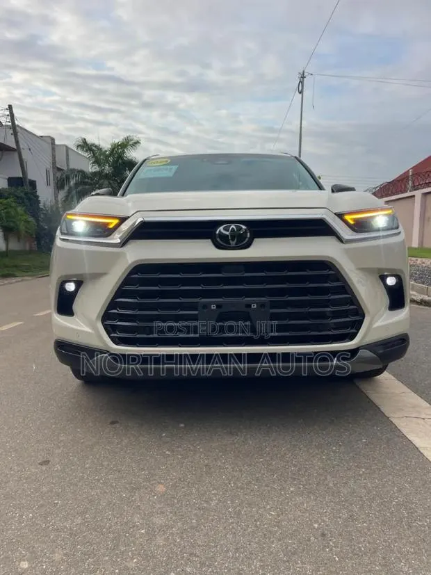 Toyota Grand Highlander Limited AWD 2024 Pearl · Photo 1