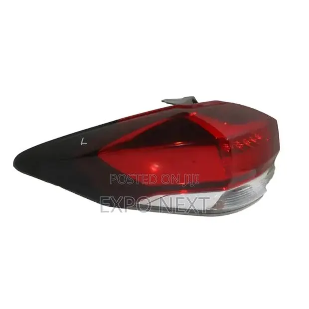 Toyota Rush 2018-2025 Halogen Tail Lights · Photo 1